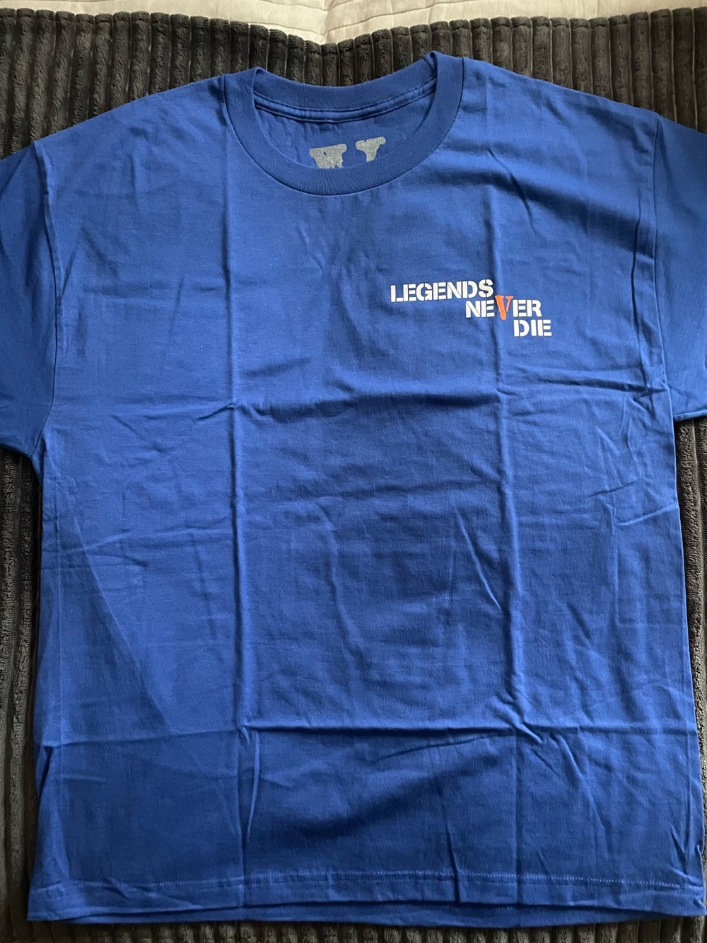 VLONE Blue Graphic T-Shirt Men’s Size L Streetwear Tee